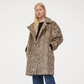 Kabátek s leopardím vzorem, 2999 Kč. 