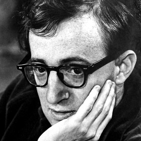 „Říká se, že plavání podporuje držení těla, všimli jste si ale, jak chodí kachna?“
