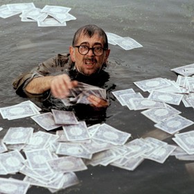 Návštěvníci: Dokáže expedice Adam 84 zachránit svět?