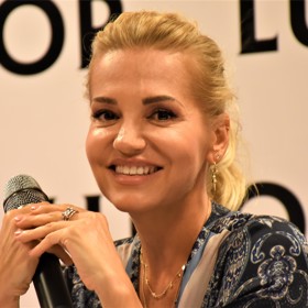 Díky sociálním sítím mohla začít spolupracovat s velkými nadnárodními značkami.
