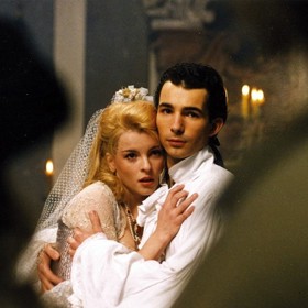 Iveta Bartošová a Rudolf Hrušínský nejml. zažili během natáčení krátký románek.