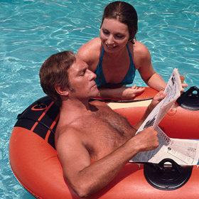 Oficiální trailer k filmu se skládal z nepoužitých záběrů, což mu přidalo na zajímavosti.