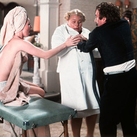 Přestože film obsahoval hodně náročných scén, obešel se bez Sellersových pověstných infarktů.