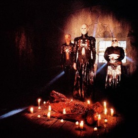 Hellraiser je i o rituálech, které ale přinášejí uspokojení jenom někomu.