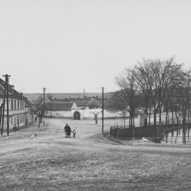 Hloubětín se nově stal částí Prahy. Než se ale pro místní něco opravdu změnilo, museli si počkat.