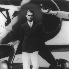 Howard Hughes byl mužem mnoha profesí, idejí a milionů – a nebyl zvyklý na odpor.