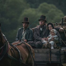 Problémy v zaměstnání Josefu Němcovi způsobovaly hlavně vlastenecké názory. Často se proto museli stěhovat.