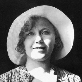 Jednou z lásek Huga Haase byla i Olga Scheinpflugová, pozdější manželka Karla Čapka.