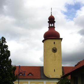 Zámek Emy Destinnové ve Stráži nad Nežárkou je dnes veřejně přístupný.