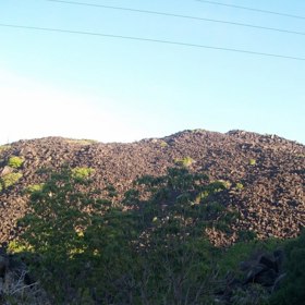 Traduje se, že v jejích útrobách žije zlý šaman, který miluje lidské maso.