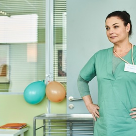 Jak se herec vžije do role drogově závislého? „Nemusíte umřít, abyste uměl zahrát umírajícího,“ říká Martina Preissová s tím, že stačí chodit s po světě očima otevřenýma.