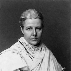 Na jejich obranu se postavila aktivistka Annie Besant, jenž ve svém článku „Bílé otroctví v Londýně” popsala život ohrožující pracovní prostředí.