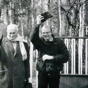 Na chatě v Kersku spisovatele navštěvoval také básník Jaromír Pelc.