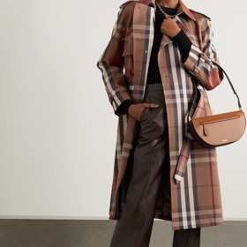 A to jak klasický béžový, tak tento. 