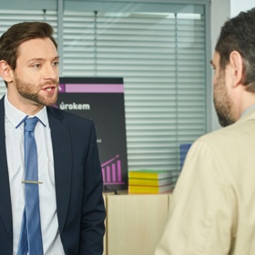 Nový šéf Robin si na Vítka zasedl, nutí ho do výkonů, které nejsou zvládnutelné a stále přichází jen kritika. Co s tím?