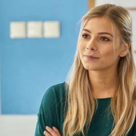 Opravdu má Petra zájem hlavně o ekologii? Zamilovaná studentka má vážnější důvod pro setkávání se s Prokopem Junkem, než je ochrana životního prostředí...