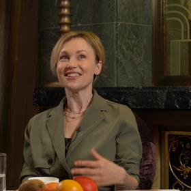 Vlastina Svátková je charismatická a krásná slovenská herečka, která si zahrála v bondovce Casino Royale.