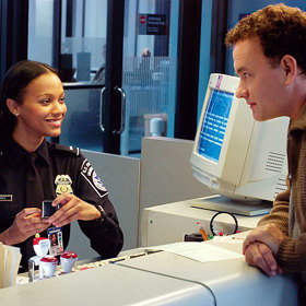 Název fiktivní Krakózie, z níž hlavní hrdina pochází, je odvozen od polského Krakova, které má v oblibě režisér Steven Spielberg.