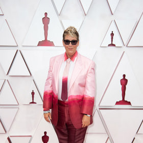 
Lesbicky orientovaná Kori Rae nepatří ke konzervativním ženám, ani co se týče výběru garderoby.