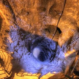 Součástí komplexu jsou i důmyslně vytvořené větrací šachty.