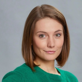 Bára se bude muset rozhodnout - zůstat s Frantou a rodinou nebo odjet na stáž do Belgie? 