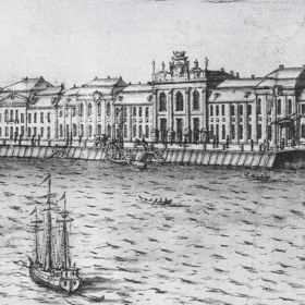 Zimní palác ve své původní podobě, jak jej nechal postavit car Petr I. v roce 1711. Později prošel několika úpravami a zásadní přestavbou, která mu dala dnešní podobu.