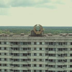 Do roku 2000 bylo ze zamořené oblasti vystěhováno 350 000 osob. 