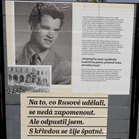 Petru Šídovi zase v létě 1968 sovětští vojáci prostříleli obě kolena, dvakrát levou holeň, levé chodidlo, paži a pánev. Léčil se dva roky.
