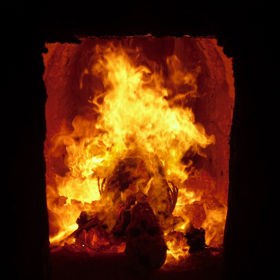 Takto vypadá kremace lidského těla.