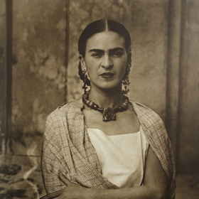 „Nesnáším ty takzvané intelektuály. To už bych raději prodávala tortilly na trhu v Toluce, než mít něco společného s těmi idioty z Francie."