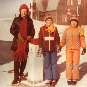 Markéta Mayerová s maminkou a sestrou