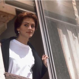 O roli Vivian se ucházela i Laura Dern a Sarah Jessica Parker.