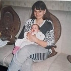 Tereza Těžká jako mimino s maminkou.