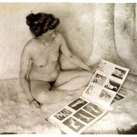 A zde začíná to, kvůli čemu se stala Goldmanova sbírka tajnou.