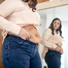 Nedaří se vám shodit? Možná při cvičení přehnaně hladovíte.