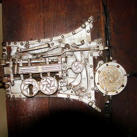 Pod zámkem měl pár strávit šest týdnů. Když se ani poté nedohodli, následoval rozvod.