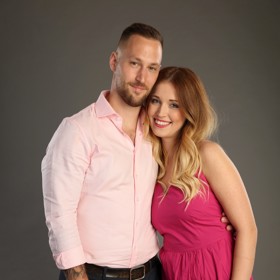 Vztahoví experti mu vybrali úspěšnou obchodní zástupkyni Andreu Eliášovou.