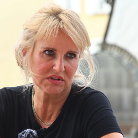 Vendula Pizingerová, prezidentka NF Kapka naděje, má očkovaného staršího syna Jakuba.