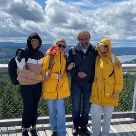 Druhou část sportovních aktivit Ivany Jirešové tvoří túry a vycházky po horách. Letos například vyrazila s rodinou na Lipno.

