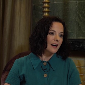 Herečka Kristýna Janáčková přijala pozvání Milušky Bittnerové do pořadu Na kafeečko.