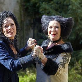 Tereza Kostková si v pohádce Strašidla zahrála se svou matkou Carmen Mayerovou.