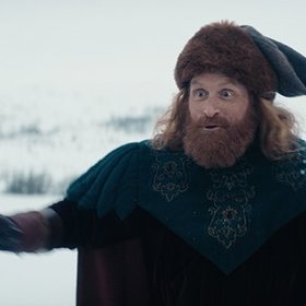 Norové původně požádali Václava Vorlíčka o režii nové verze. "Přišel jsem do Osla, ale když jsem tam viděl ty dívky, věděl jsem, že už druhou Libuši Šafrankovou nenajdu," řekl tehdy Vorlíček v Českém rozhlase.