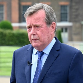 Ken Wharfe, který pro rádio LBC odkryl Harryho frustraci, dělal bodyguarda princezně Dianě.