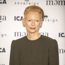 Herečka Tilda Swinton vyniká androgynním vzhledem. 

