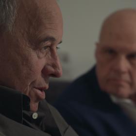 Ivan Vyskočil s Janem Přeučilem v novém filmu Stáří není pro sraby.