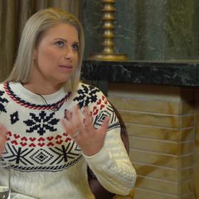 Tenistka Andrea Sestini Hlaváčková přijala pozvání do talkshow Na kafeečko.