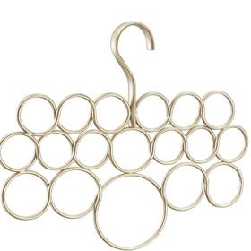 Praktický věšák na šály či šátky. Westwing, 229 Kč