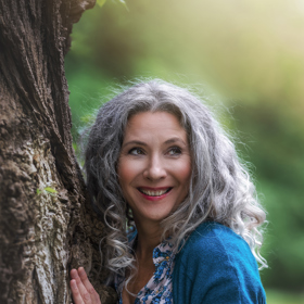 Ženy, které jí pózují, poznala fotografka Remi Doe díky facebookové skupině.