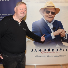 Jan Kuželka se s Janem Přeučilem přátelí už dlouhá léta, ze setkání v Lucerně měli velkou radost.