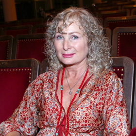 I když je Světlana Nálepková (61) již babičkou, vypadá vskutku oslnivě a jiskra v oku jí rozhodně nechybí. 